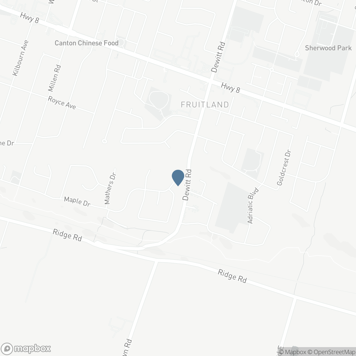 10 SKYE COURT, Hamilton, Ontario L8G 4R6